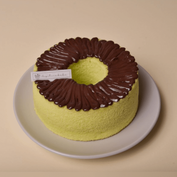 Pandan Chiffon with Nutella Drizzle